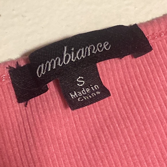 Ambiance • Pink Ribbed Lettuce Trim Cropped T-Shirt - Picture 6 of 6